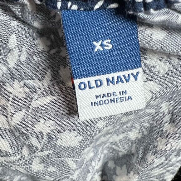 Old Navy navy and white ditsy floral smocked waist cotton blend dress size XS - Picture 6 of 7